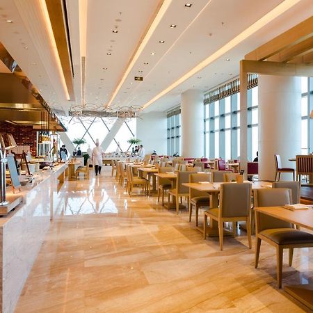 Hyatt Regency Zhenjiang Hotel Женджанг Екстериор снимка
