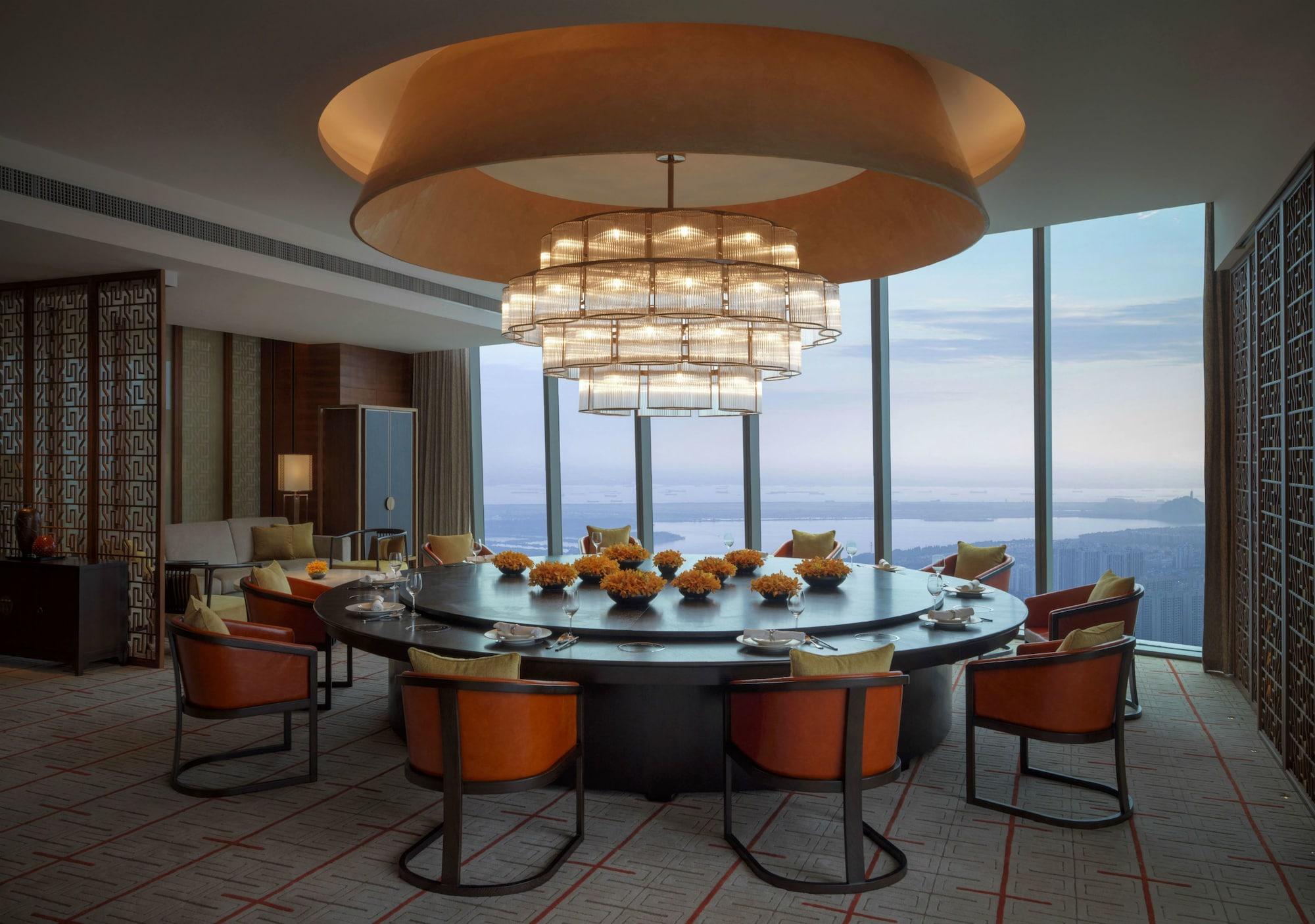 Hyatt Regency Zhenjiang Hotel Женджанг Екстериор снимка