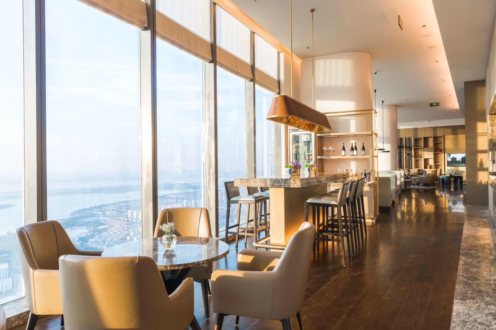Hyatt Regency Zhenjiang Hotel Женджанг Екстериор снимка