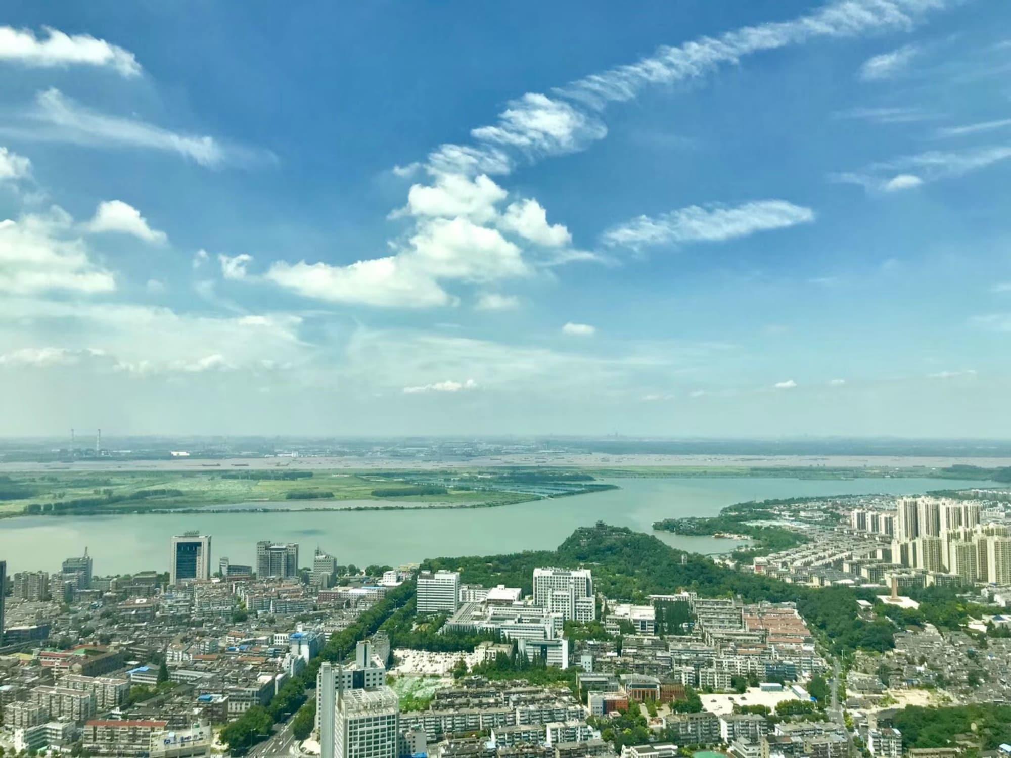 Hyatt Regency Zhenjiang Hotel Женджанг Екстериор снимка