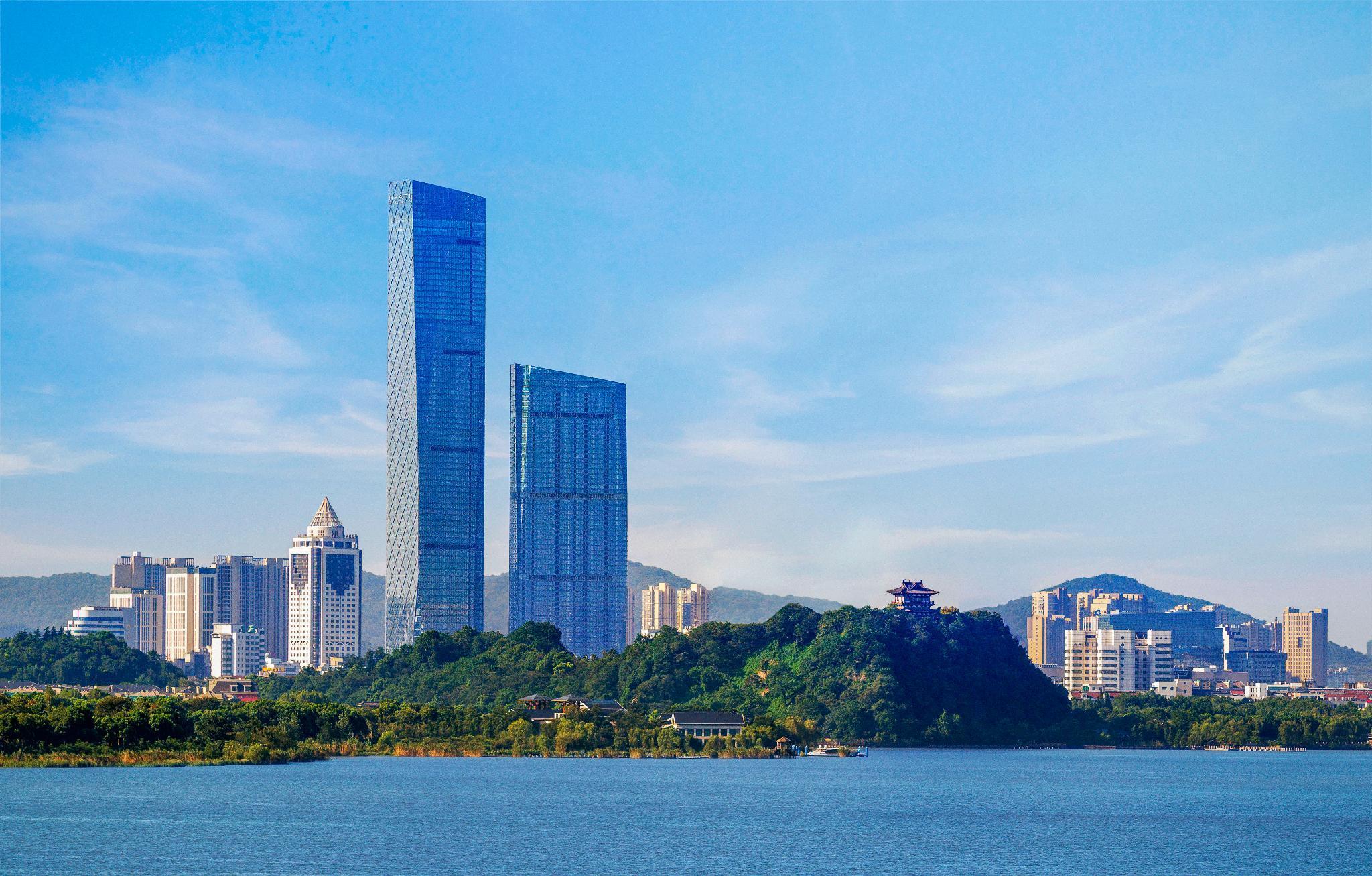 Hyatt Regency Zhenjiang Hotel Женджанг Екстериор снимка