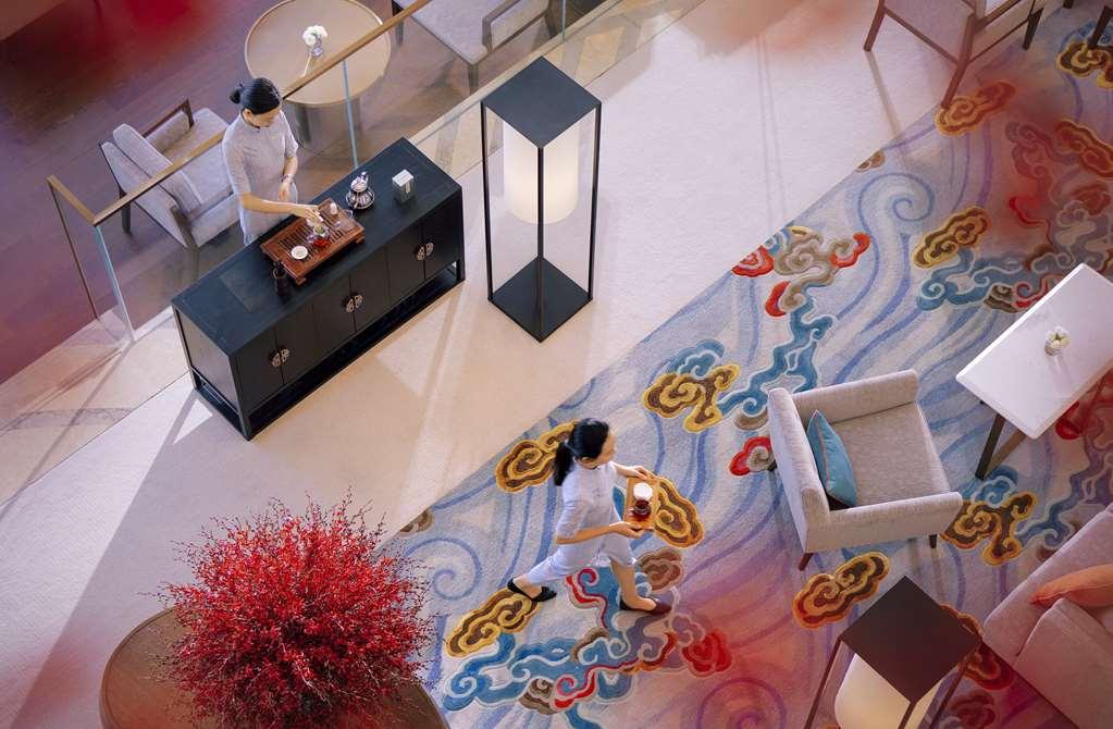 Hyatt Regency Zhenjiang Hotel Женджанг Интериор снимка